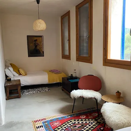 Granja Masia Katmandu Gospodarstwo wiejskie *