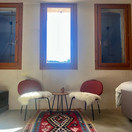 Masia Katmandu Country house Cretas