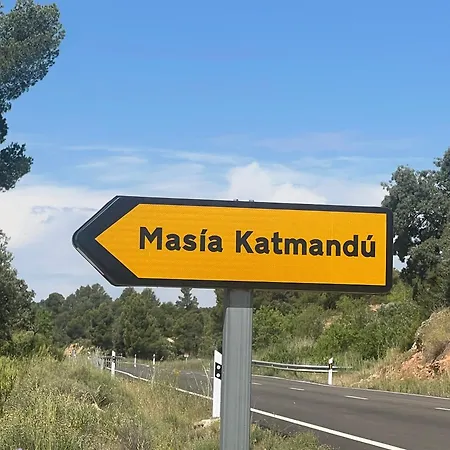 Masia Katmandu 컨트리하우스 *