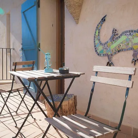 Masia Katmandu Country house Cretas