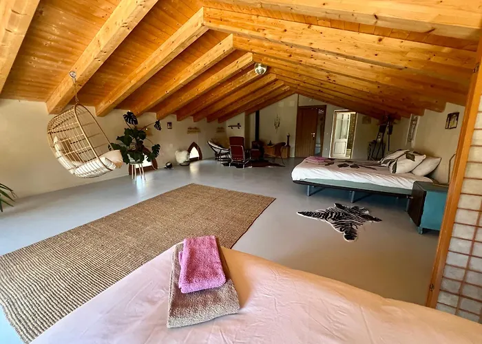 Masia Katmandu Country house Cretas